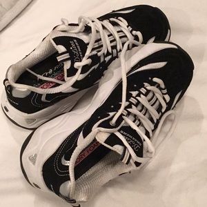 Sketchers D’lites barely worn